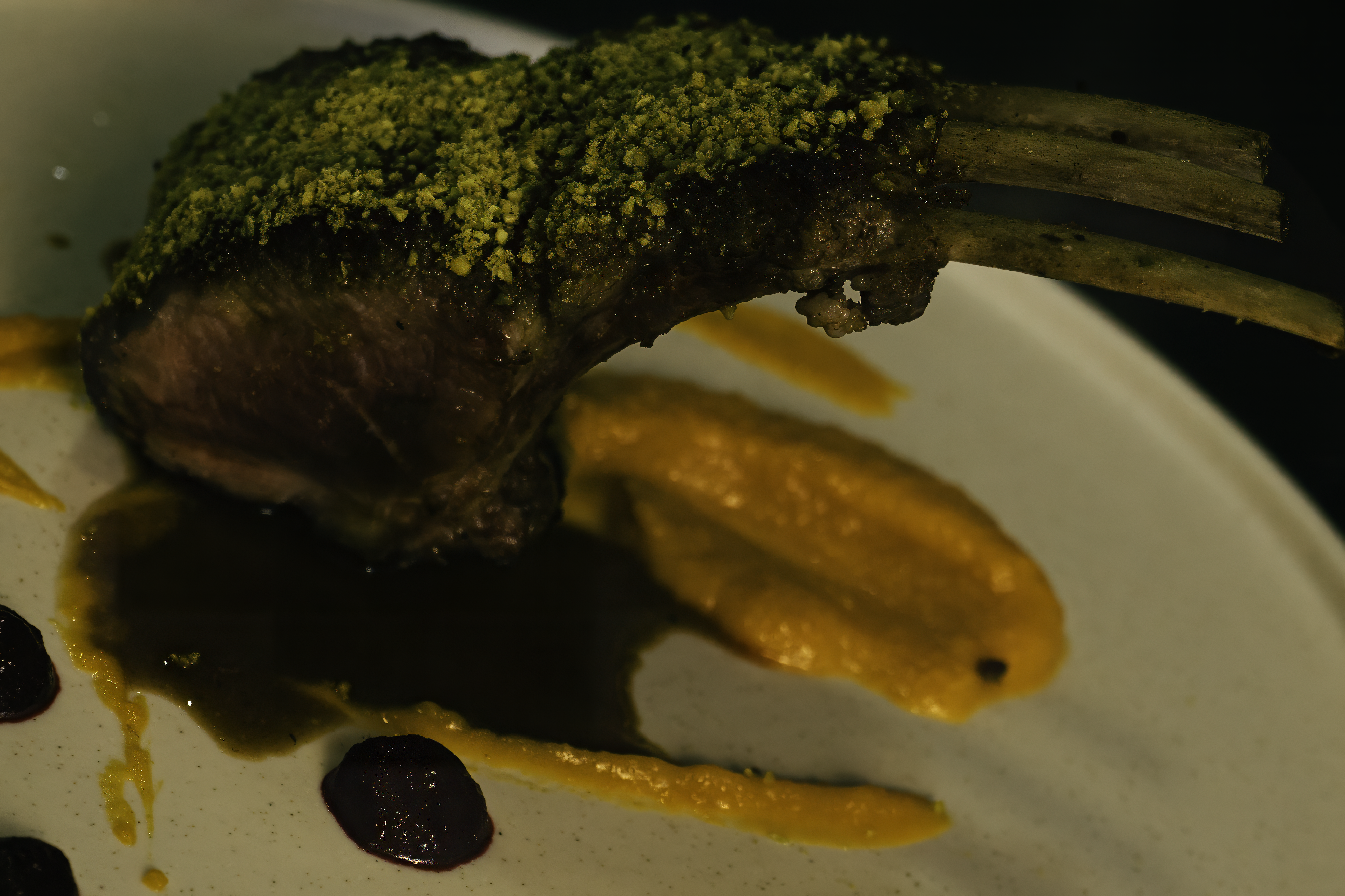 Cordero - Premium lamb prepared with traditional Spanish techniques