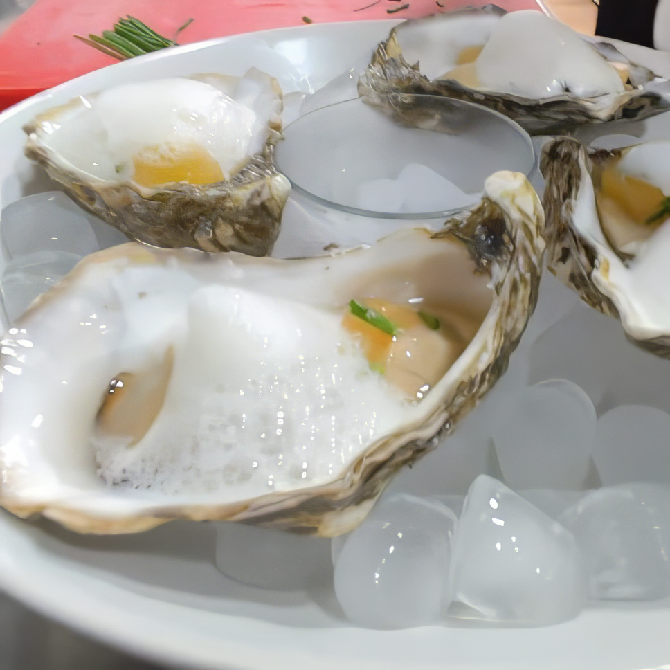 Ostras - Fresh oysters prepared with Mediterranean flair